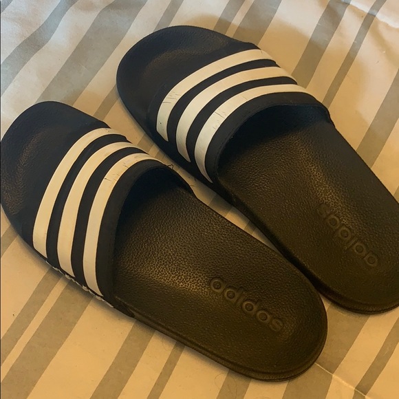 Adidas sandals - Picture 1 of 3